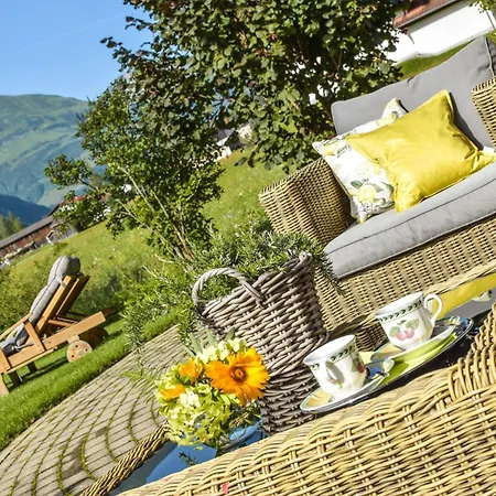 Landhaus Bernhard Holzgau Exterior foto