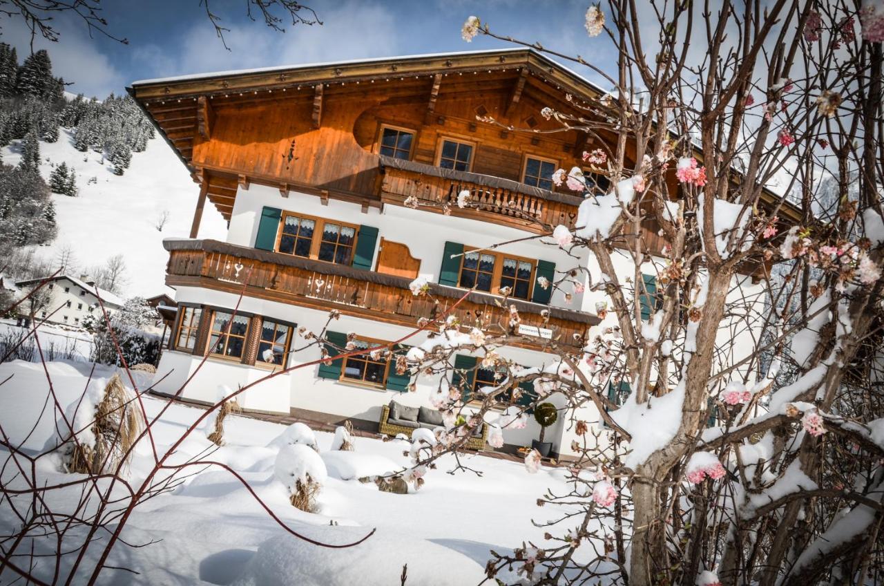 Bernhard Apartment Holzgau